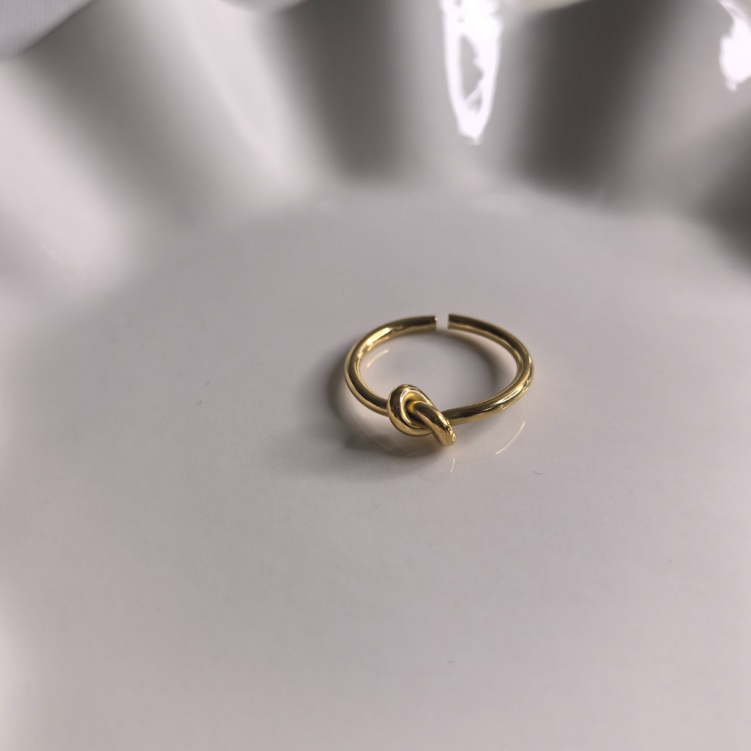 Knot Ring | Luciana Luxe